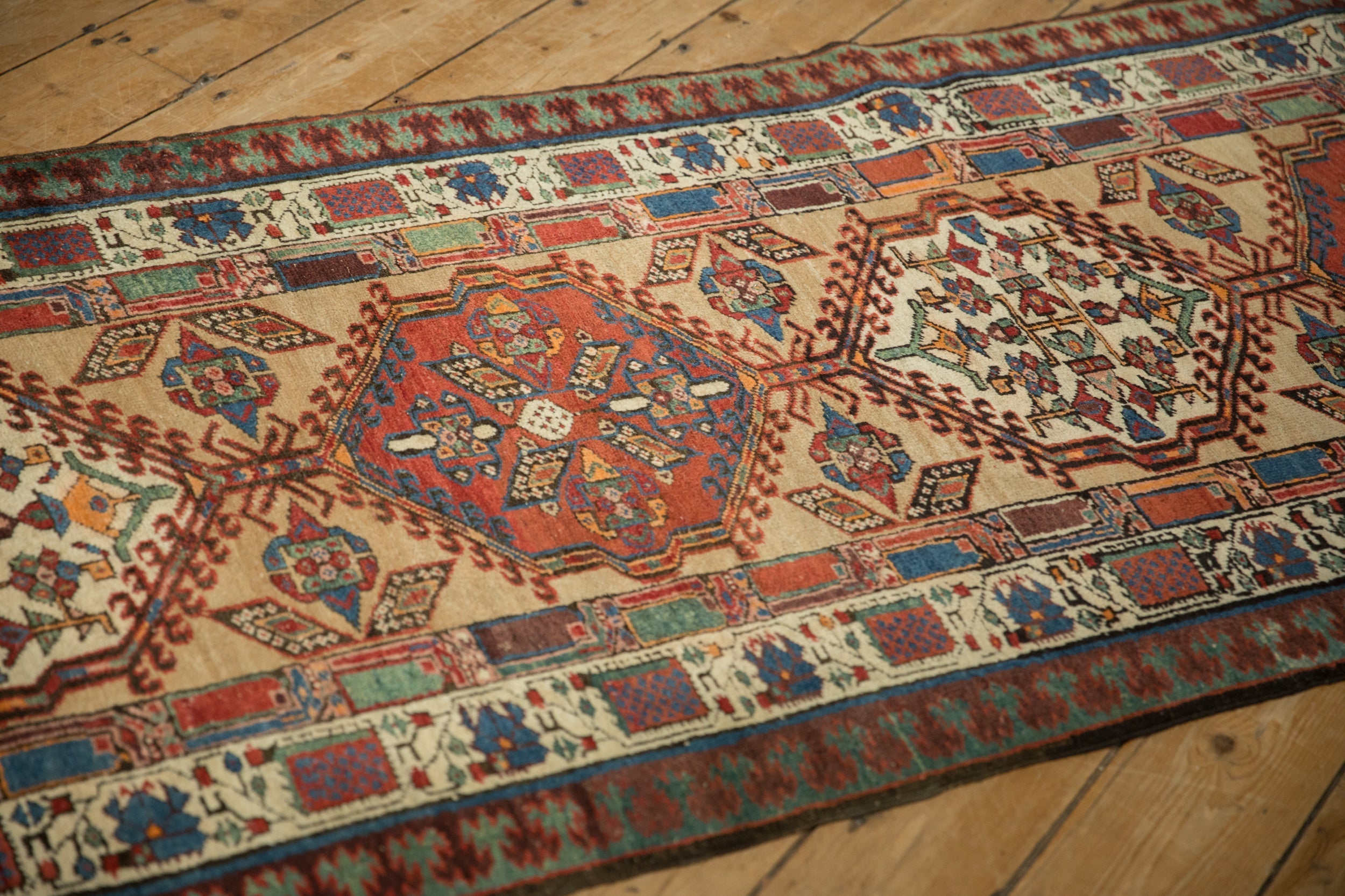 Serab/Rug
