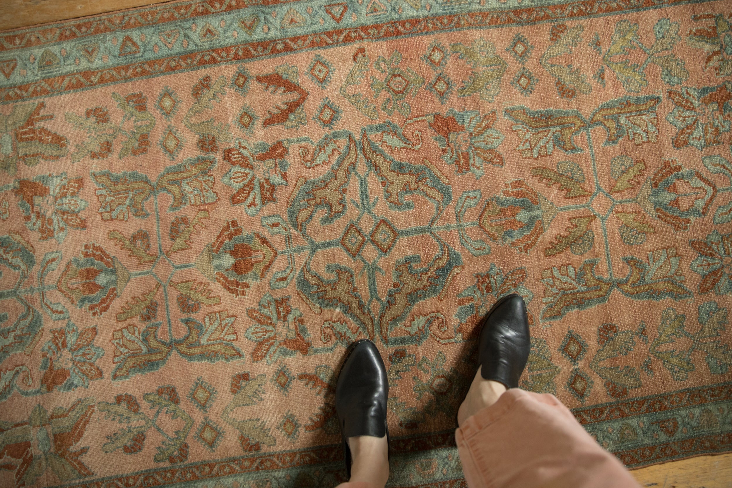 Lilihan/Rug