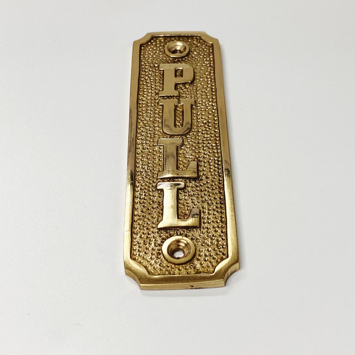 Pull/knob
