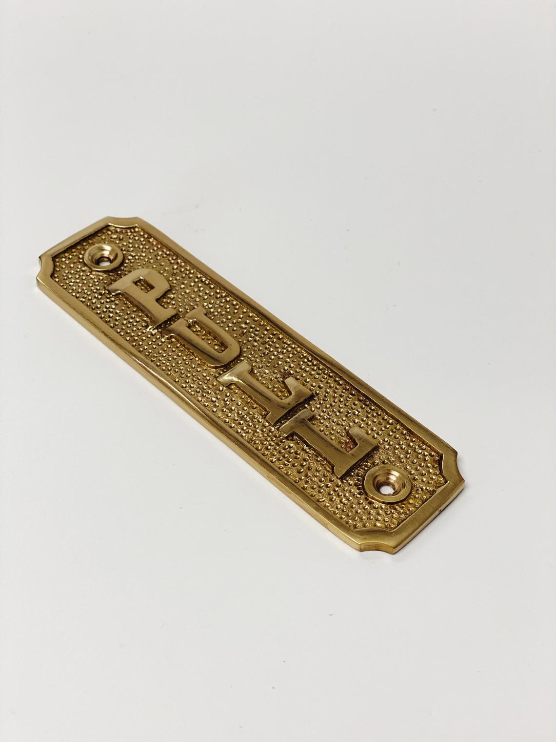 Pull/knob