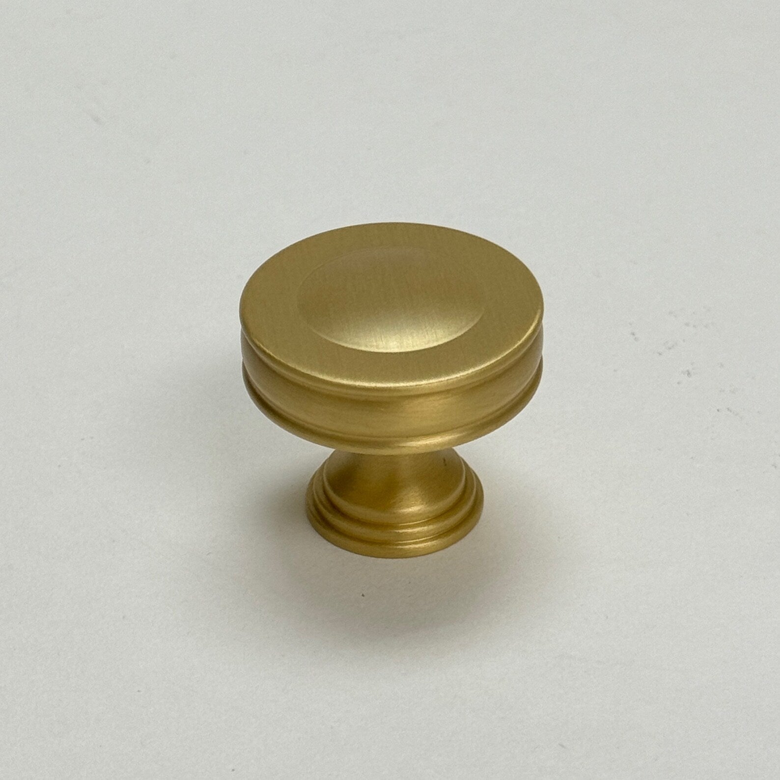 Elliott/Knob